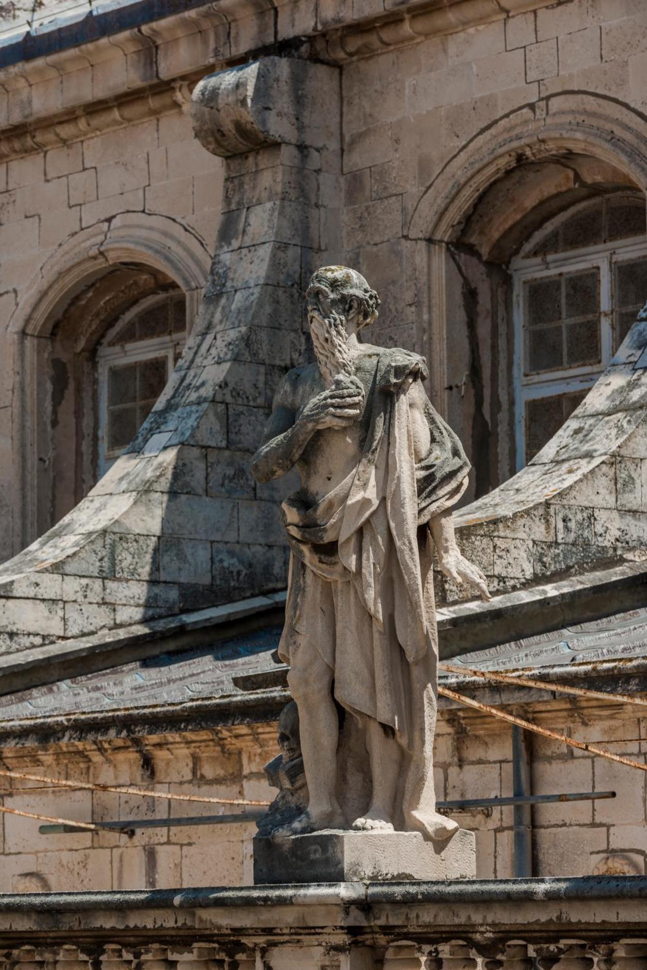 The Bassegli - Gozze Palace