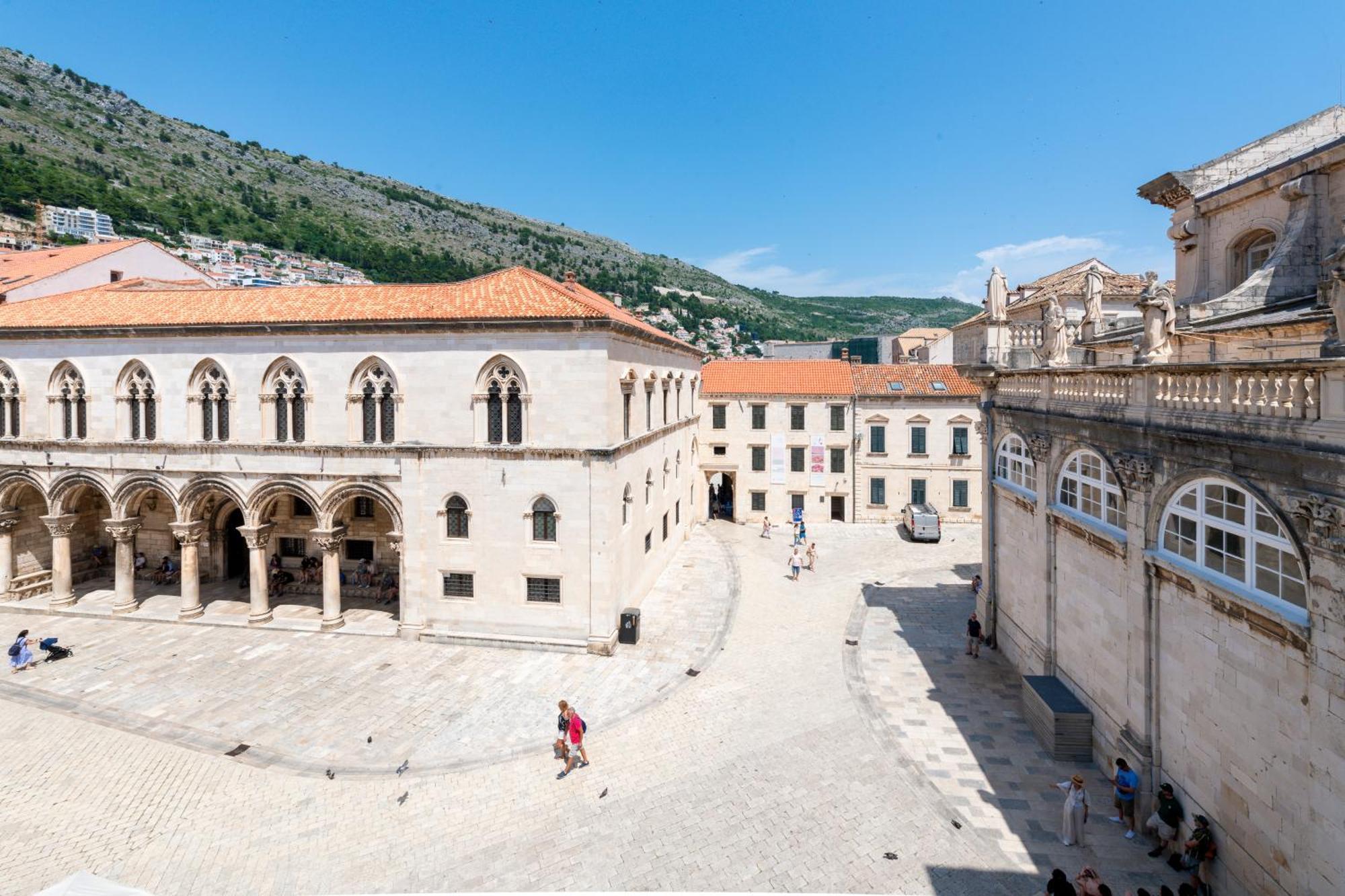 The Bassegli - Gozze Palace Apartment Dubrovnik